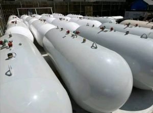 2000 Gallon Above And Underground propane Tank